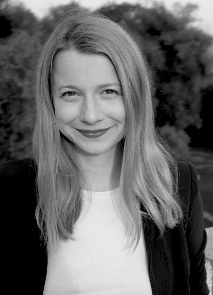 Laura Niebling